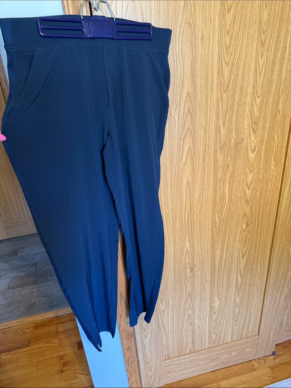 Athleta Navy Pull on Trouser